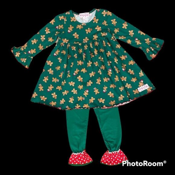 RUFFLE GIRL SZ 6 Girls Dress Green Background W/ Gingerbread And Ruffled Tights - Picture 1 of 8